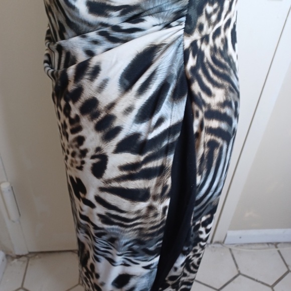 luxurious Dress by Connected Apparel Co. Size 14 - Picture 7 of 16